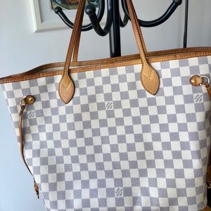 Louis Vuitton Neverfull MM
